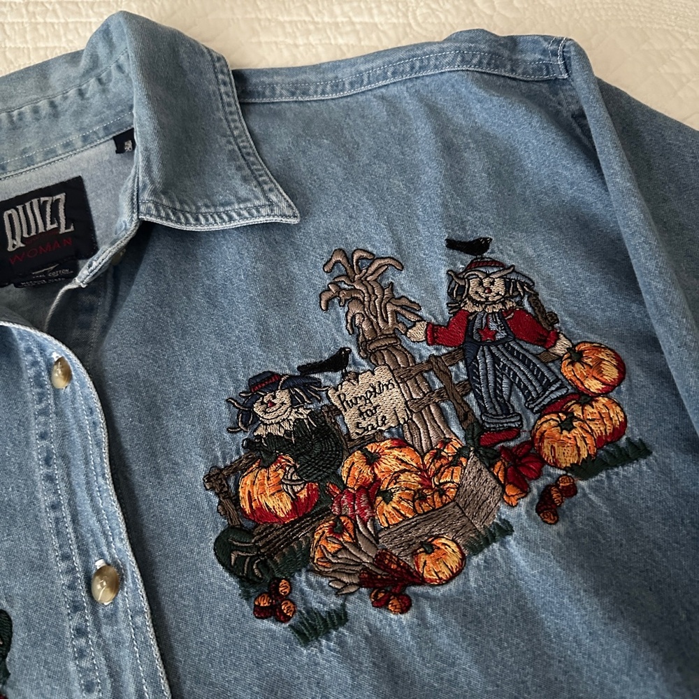 Quizz Women’s Vintage Denim Button Down Shirt Fall Pumpkin Harvest Embroidered - Picture 7 of 10
